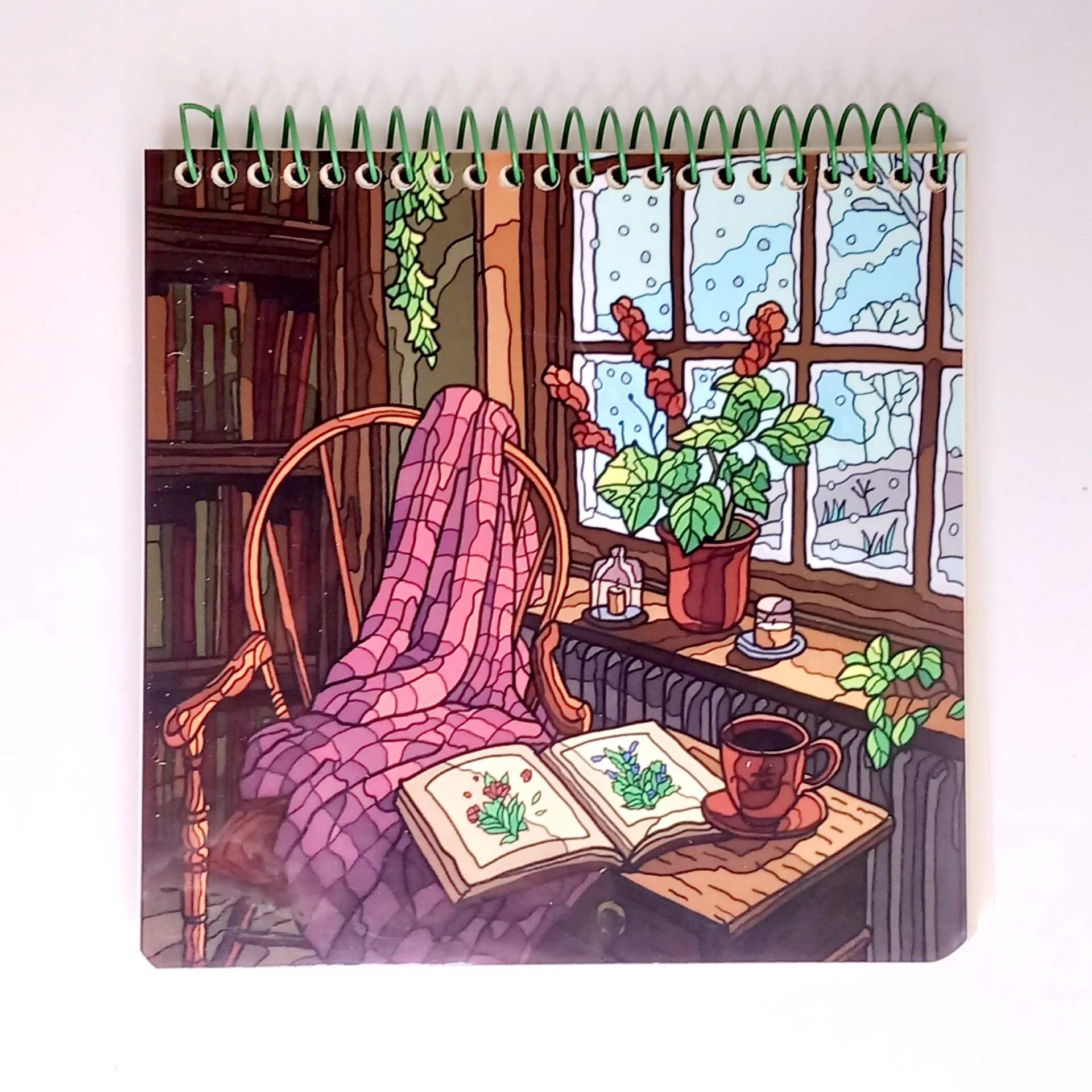 دفتر طراحی کوچک کرافت در طرح صندلی و کتاب
