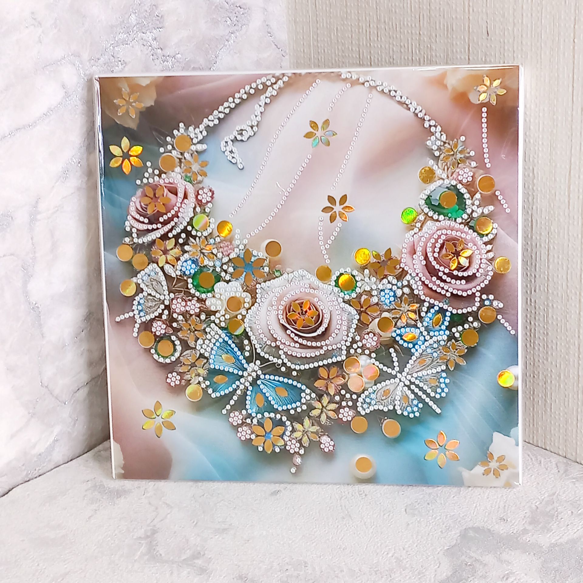 نقاشی الماسی بوم 20*20 تاج گل